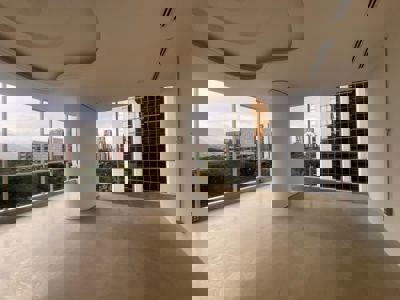 Premium office in El Poblado with panoramic view - image 4