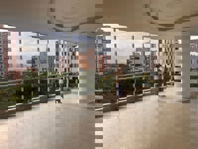 Premium office in El Poblado with panoramic view - image 1