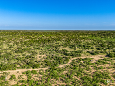 Turnkey 512-Acre Hunting Ranch in TX - image 6