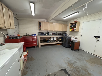 Online Auction - North Phoenix Home + Solar & Workshop - image 34