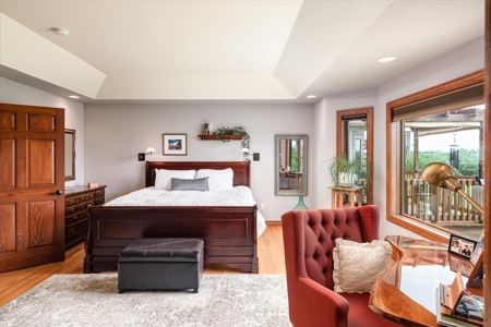 Luxurious Executive Compound for Sale in Southwest Wisconsin - image 20