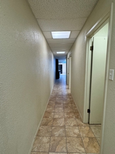 Investment Opportunity on Main – Office or Retail Potential - image 12