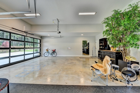 20-Acre Luxury Modern Estate in Barrow County, Georgia For Sale - image 29