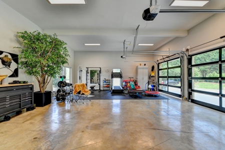 20-Acre Luxury Modern Estate in Barrow County, Georgia For Sale - image 30