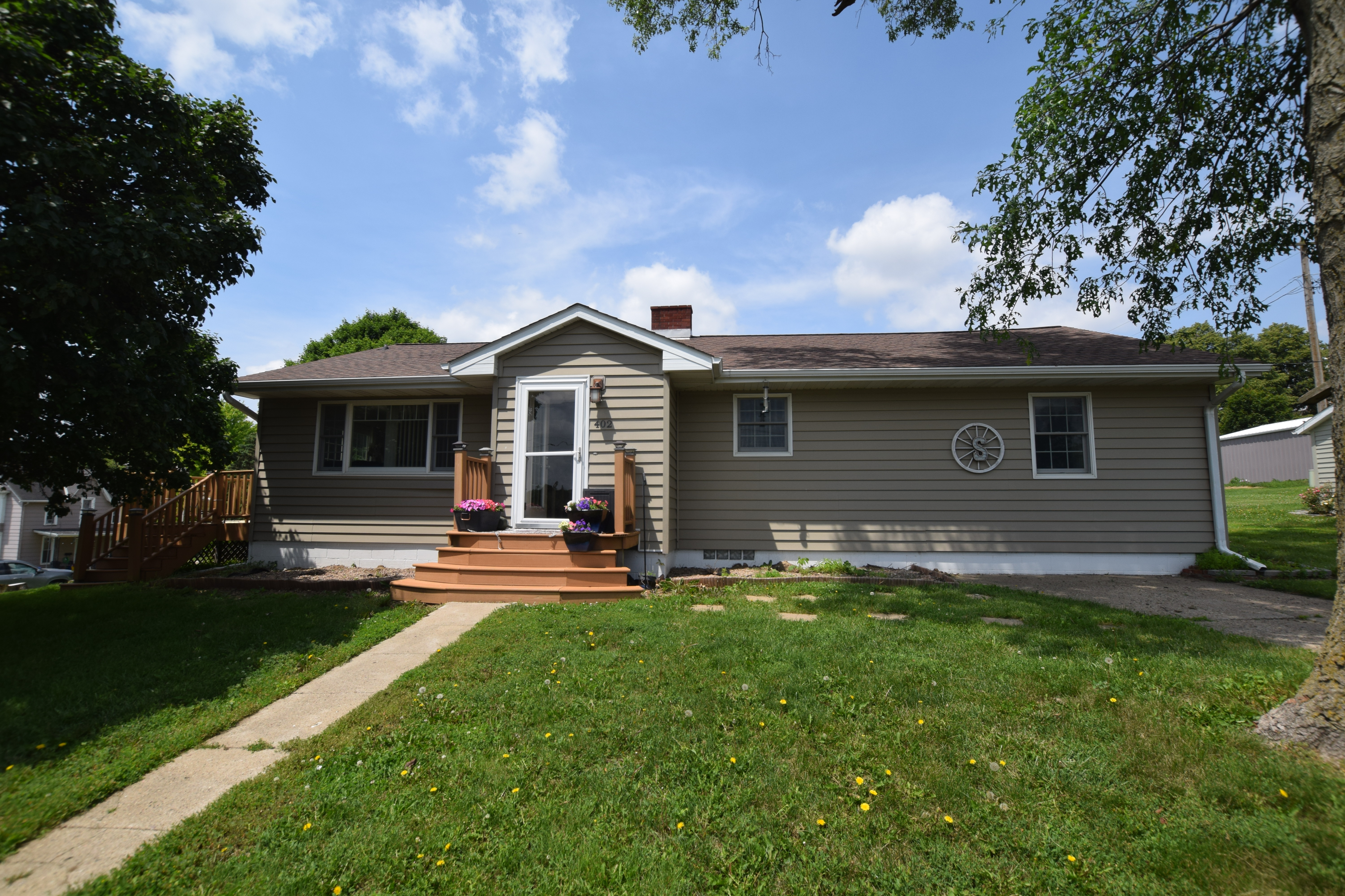 402 3rd St., Portsmouth, IA
