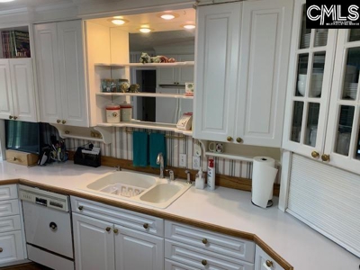 Classic Brick Beauty in a Peaceful Country Setting - image 28
