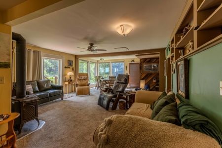 Eastern Oregon Bates Homestead - image 36