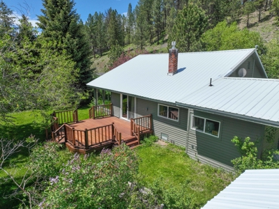 Eastern Oregon Bates Homestead - image 44