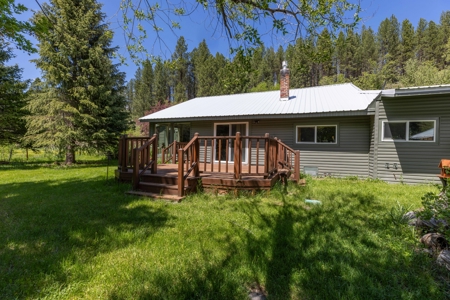 Eastern Oregon Bates Homestead - image 17