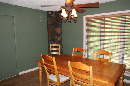 Country Home & Acreage For Sale Near Salem Arkansas - image 10
