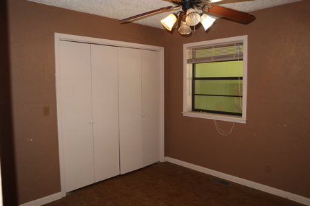 Country Home & Acreage For Sale Near Salem Arkansas - image 19