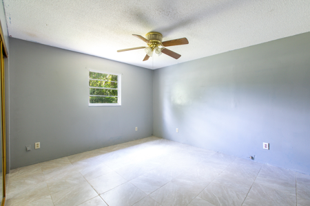Spacious Country Home for Sale in Live Oak, Florida - image 11