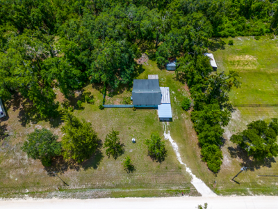 Spacious Country Home for Sale in Live Oak, Florida - image 2