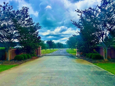 The Big Woods Neighborhood in Hattiesburg MS - image 2