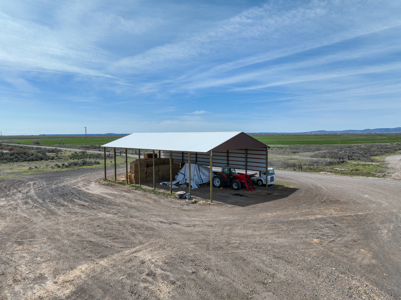 Eastern Oregon Sheley Green Acres - image 8
