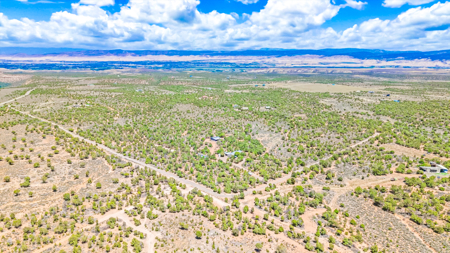 Land for Sale in Montrose CO with all Utilities Installed - image 1