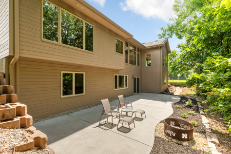 Country Home on 3.14 Acres for Sale in Missouri Valley, Iowa - image 22