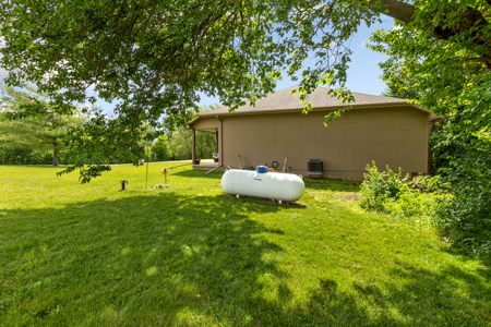 Country Home on 3.14 Acres for Sale in Missouri Valley, Iowa - image 18