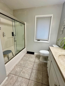 Country Home for Sale in Harlan, Iowa - image 16