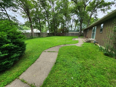🏡 Online Real Estate Auction – 3 Bed, 2 Bath Home in Town - image 6
