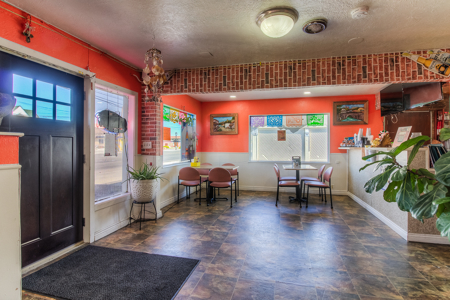 Commercial Property For Sale in Yakima, WA! - image 9