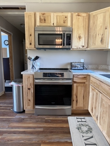 Home and Land for Sale near Copper Center, AK with Mountain Views - image 44