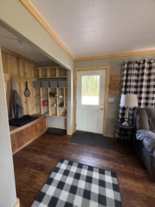 Home and Land for Sale near Copper Center, AK with Mountain Views - image 38