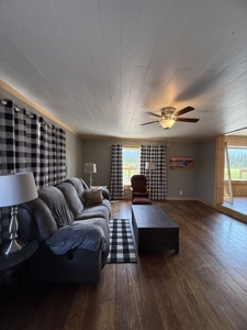 Home and Land for Sale near Copper Center, AK with Mountain Views - image 39