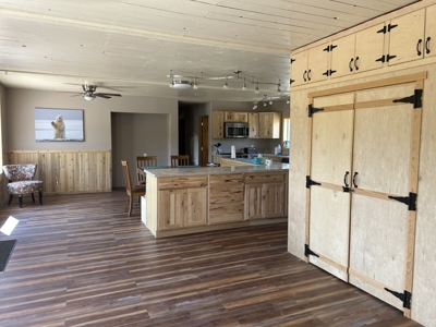 Home and Land for Sale near Copper Center, AK with Mountain Views - image 29