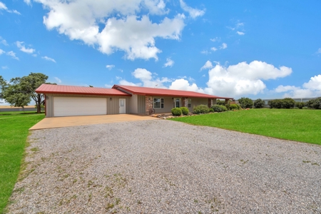 Custom Barndominium With Shop For Sale Near Rocky - image 40