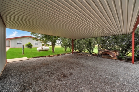Custom Barndominium With Shop For Sale Near Rocky - image 33