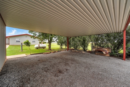 Custom Barndominium With Shop For Sale Near Rocky - image 32