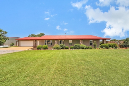 Custom Barndominium With Shop For Sale Near Rocky - image 2
