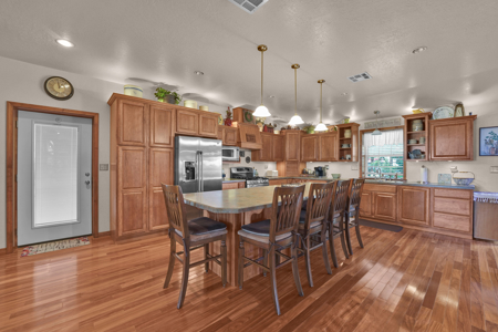 Custom Barndominium With Shop For Sale Near Rocky - image 7