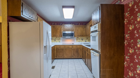 Home in Town for sale in Thayer, Missouri - image 15