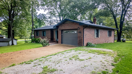 Home in Town for sale in Thayer, Missouri - image 2