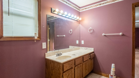 Home in Town for sale in Thayer, Missouri - image 32
