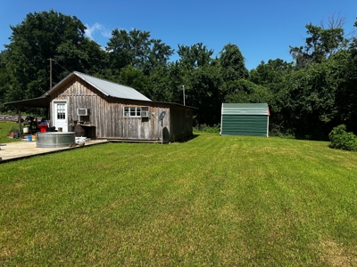 Cozy Cabin on 4.5 Level Acres in Stone County - image 19
