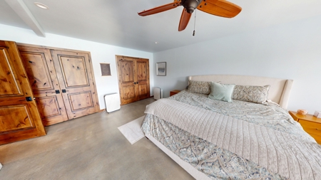 High-End Barndominium on 288 Acres in Central Texas - image 18