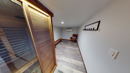 High-End Barndominium on 288 Acres in Central Texas - image 37