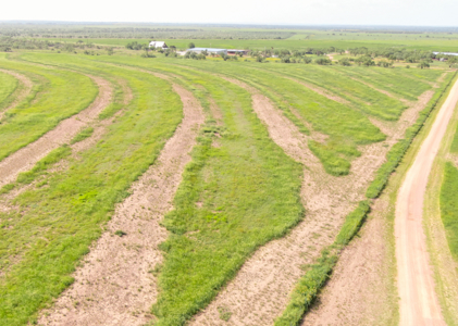 High-End Barndominium on 288 Acres in Central Texas - image 47