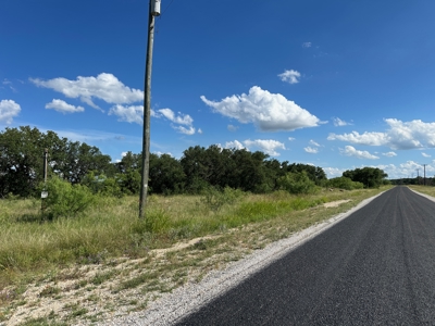 Prime Lot 463 Near Lake Brownwood & The Hideout Golf Club - image 3