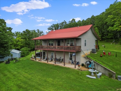 Private Ozarks Retreat on 42 Acres Bordering Conservation Land - image 31