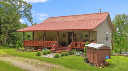 Private Ozarks Retreat on 42 Acres Bordering Conservation Land - image 1