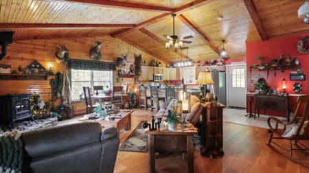 Private Ozarks Retreat on 42 Acres Bordering Conservation Land - image 8