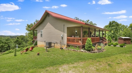 Private Ozarks Retreat on 42 Acres Bordering Conservation Land - image 29