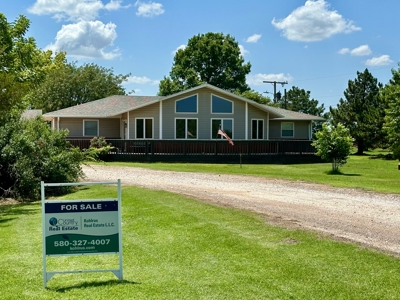Welcome home to 29099 US Highway 281 | Alva, OK - Woods County | - image 1