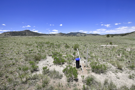 Fenced Land for Sale in Guffey, Colorado – Mountain Views - image 6