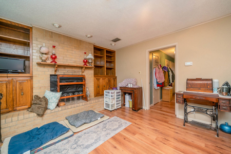 Lrg hm w/  Bonus rm 10.49 ac. 60x40 Shop Horse Walker Pond - image 15