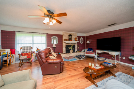 Lrg hm w/  Bonus rm 10.49 ac. 60x40 Shop Horse Walker Pond - image 8